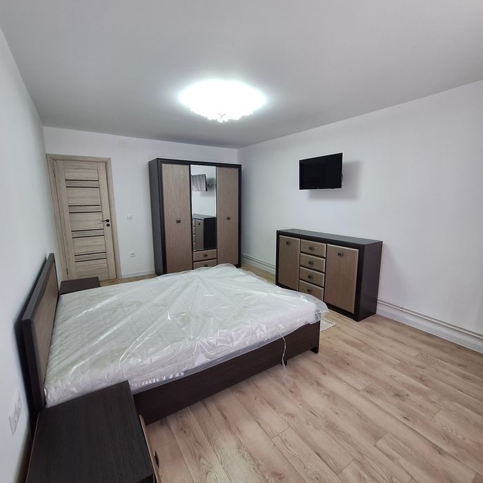 Apartament 3 camere de închiriat in Ștrand