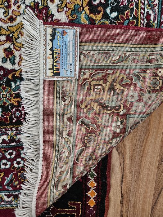 Иранский ковер шерстяной