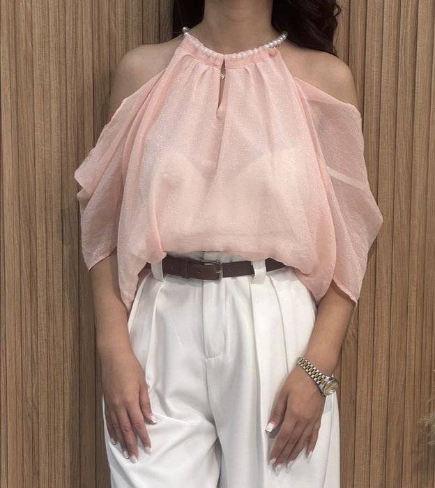 женская блузка, совершенно новая. ни разу не одевалась