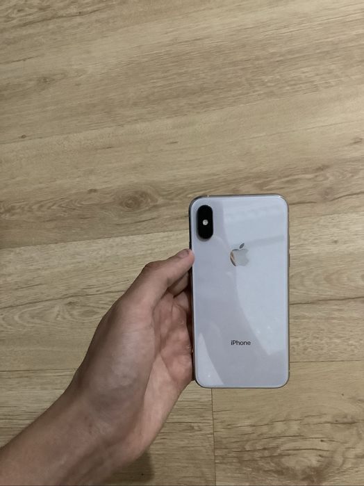 Срочно продаю iphone xs