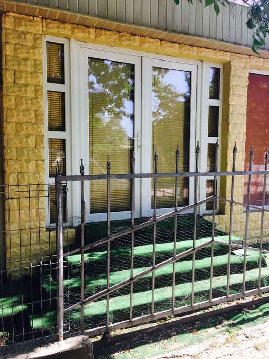 Vand apartament parter