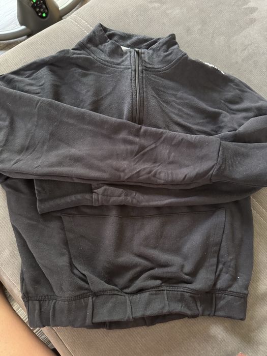 Дамски спортни дрехи нови и малко носени