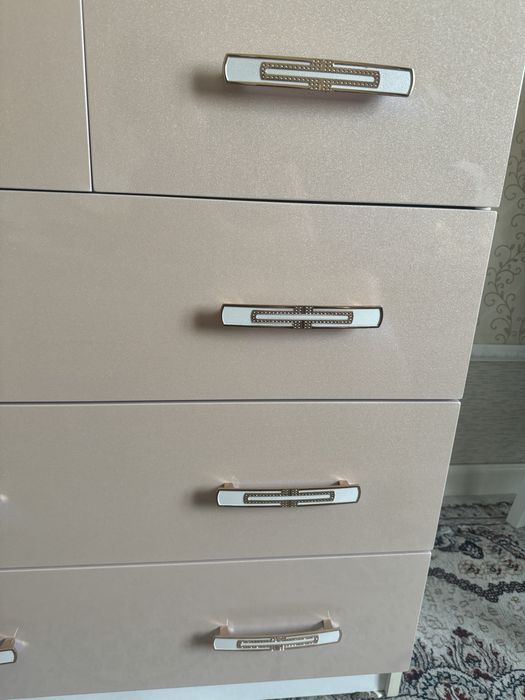 Продается тумба