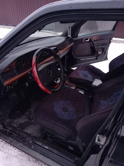 Мерседес190 продается