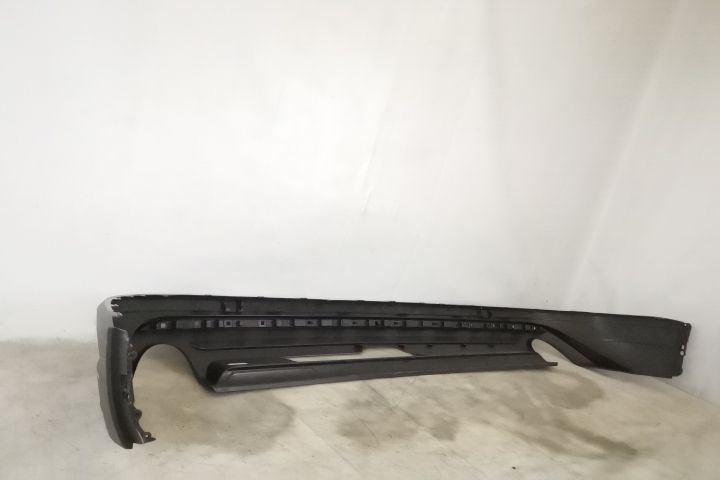 Фолксваген Туарег / Volkswagen Touareg Оригинален заден спойлер/предпа