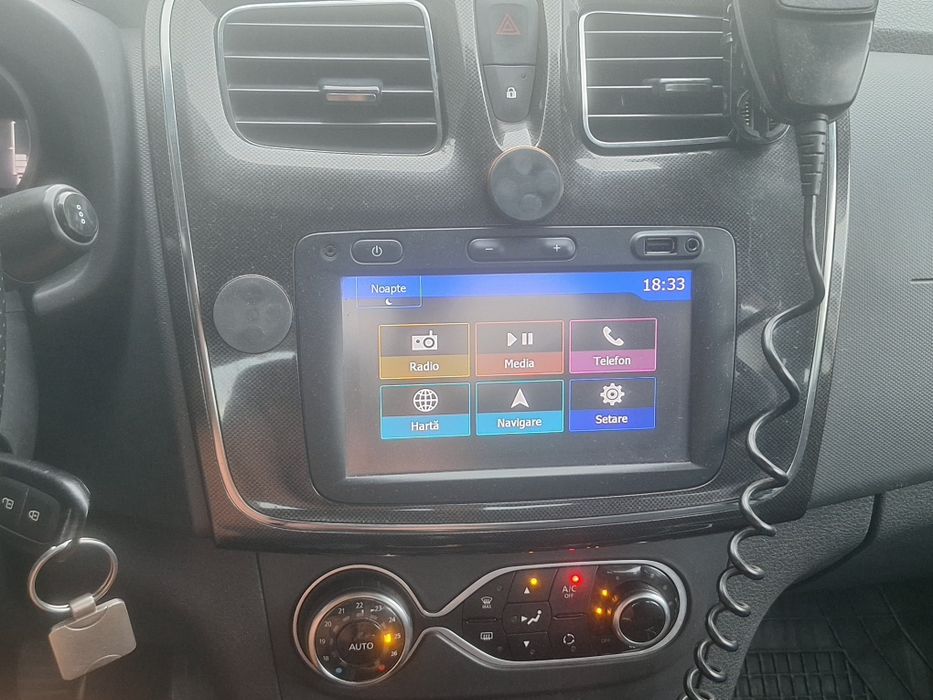 Vând Dacia Logan 2017