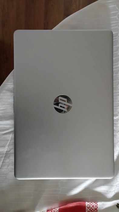 Vand laptop HP 15s-fq5052nq