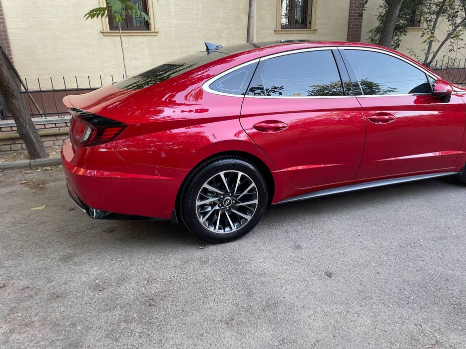 Hyundai sanata 2022