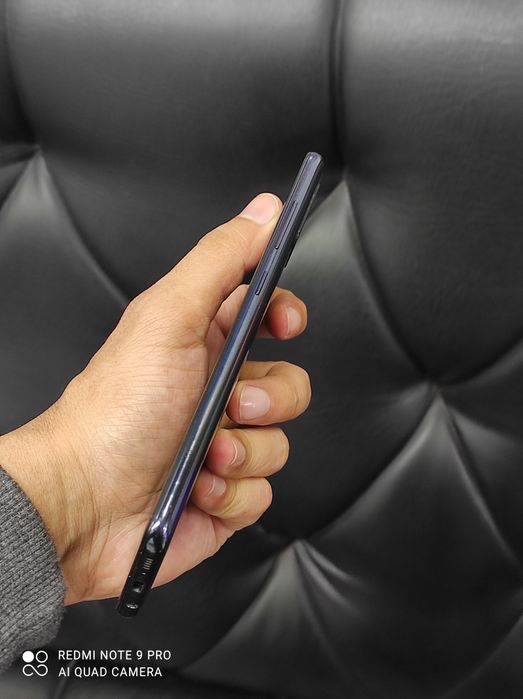 Samsung A51 rodnoy alishmagan