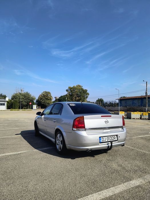 Vând Opel Vectra c 2003  1.8 benzină și GPL (Z18XE)