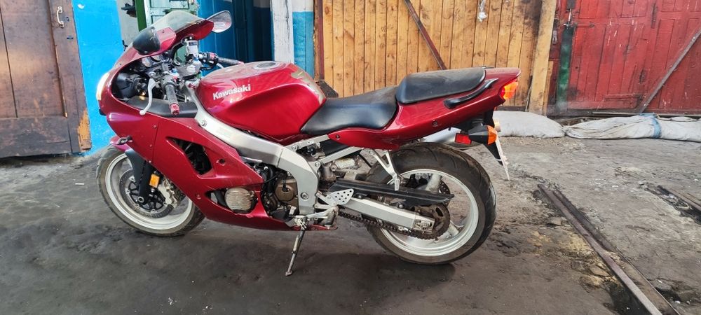 Продам мотоцикл Kawasaki