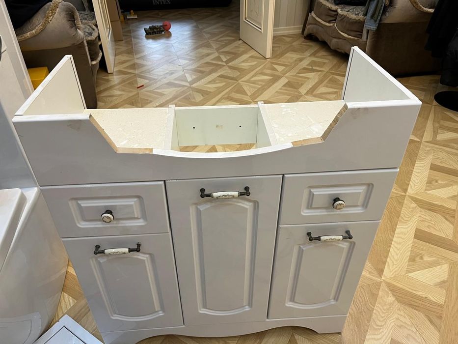 Комплект для уборной