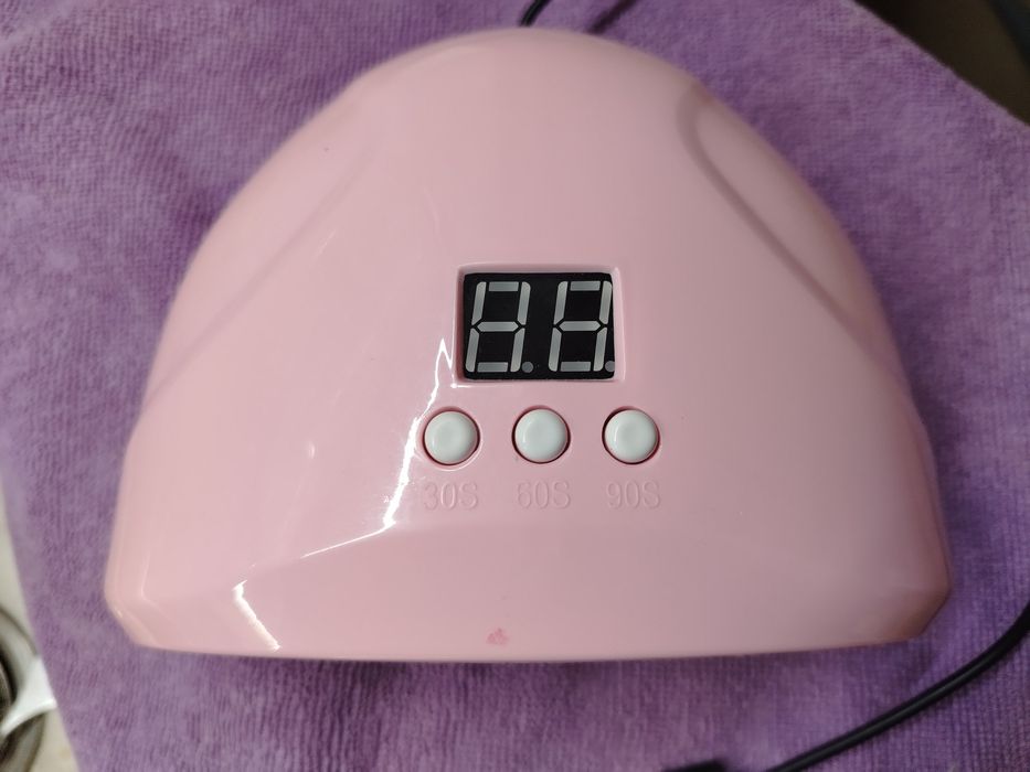 Lampa Pentru Unghii UV