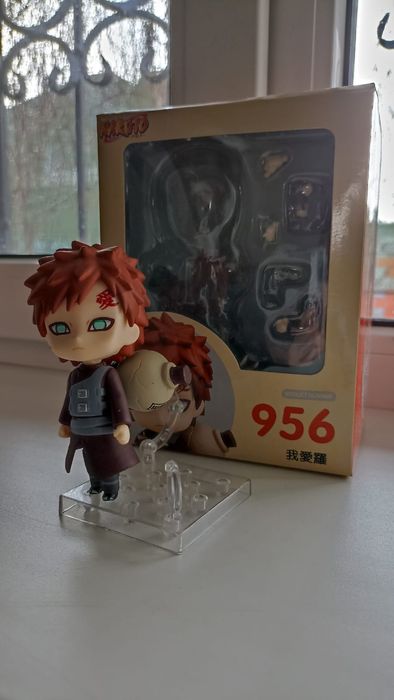 Продам две коллекционные фигурки Наруто