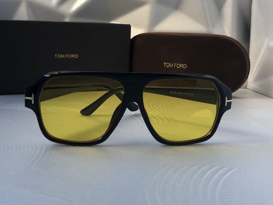 Мъжки слънчеви очила маска 3 цвята жълти сини черни