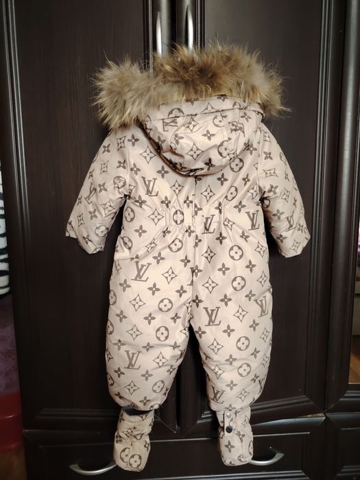 Зимний комбинезон