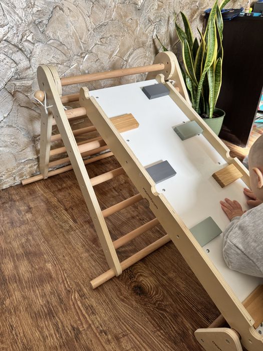 Loc de joaca pentru interior