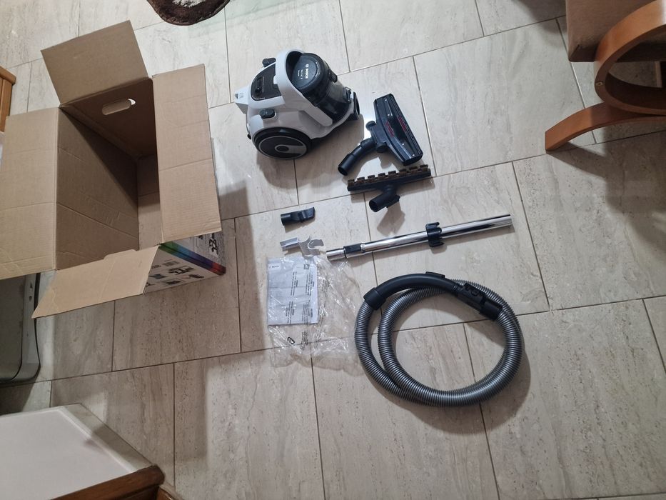 Vand aspirator bosh fara sac