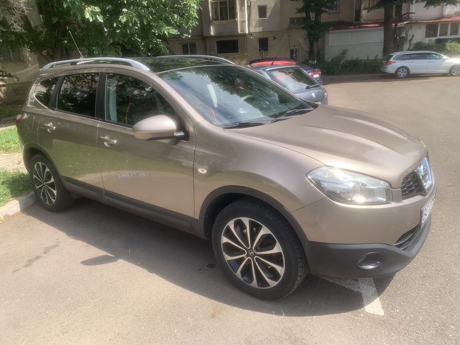 Vand nissan qashqai +2 anul 2011 in stare buna de functionare mai multe detalii si poze la nr 0754843974