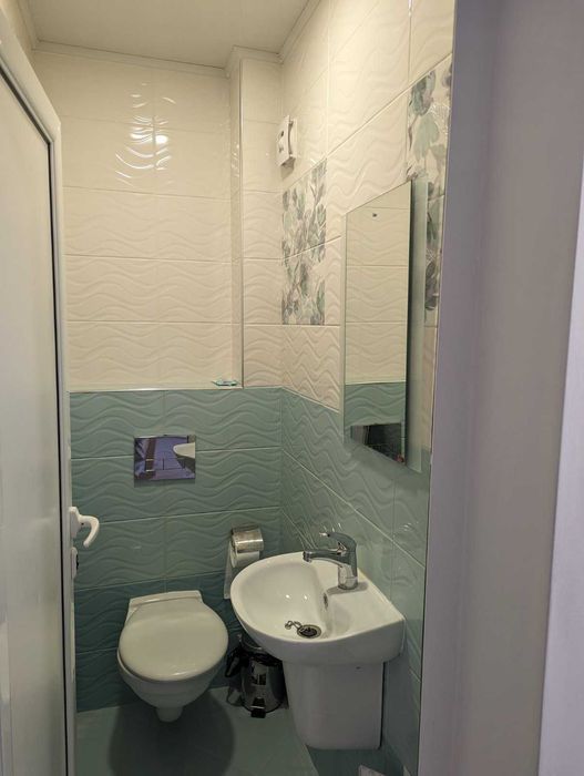 Дава се под наем Тристаен апартамент в Стара Загора, Център - 86 кв.м за 306 € - Снимка #10