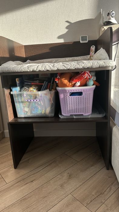 Продам пеленальный стол 30 000