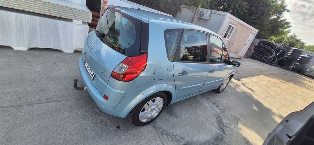 Renault Scenic 1.9 dCi 2006, proprietar