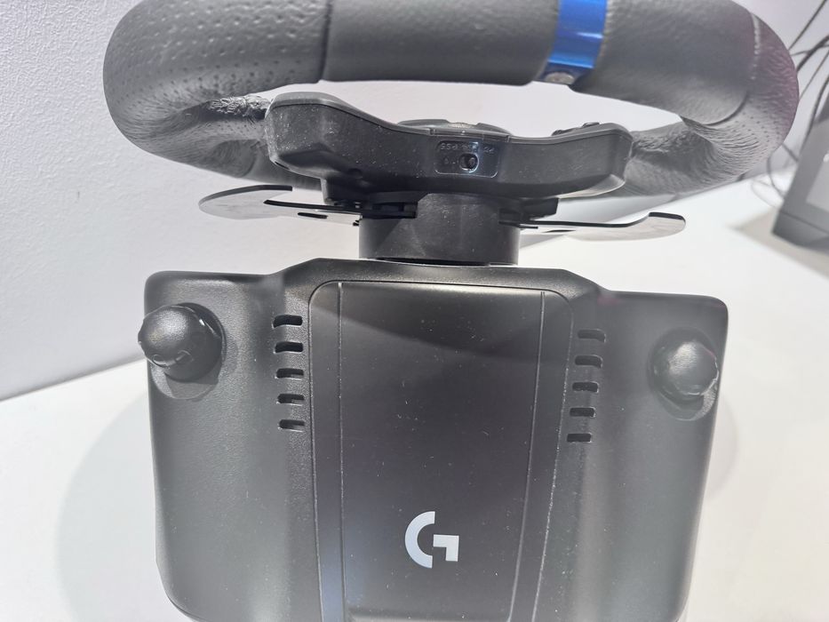 Logitech g923 trueforce + shifter