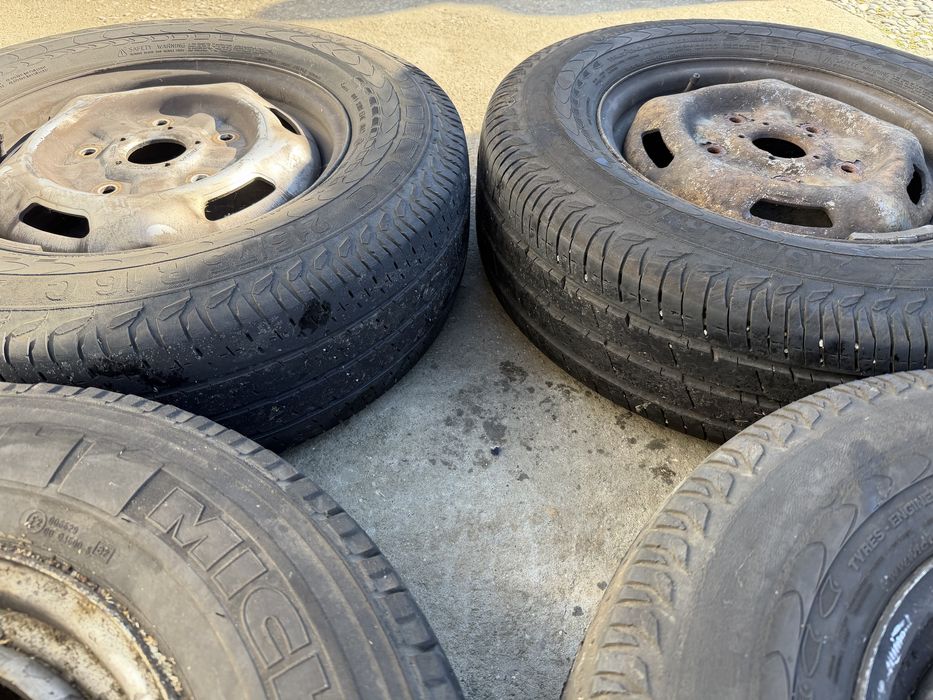 Vand Jante Ford Transit cu cauciucuri 215 75 R16C