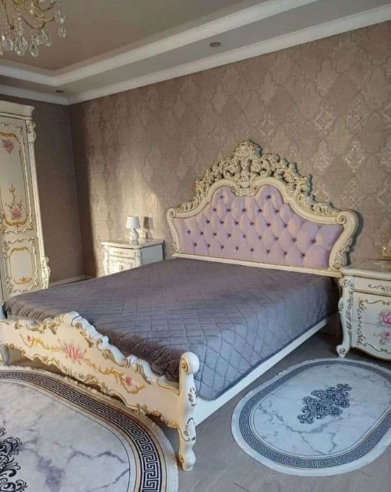 Продам спальный гарнитур. Т