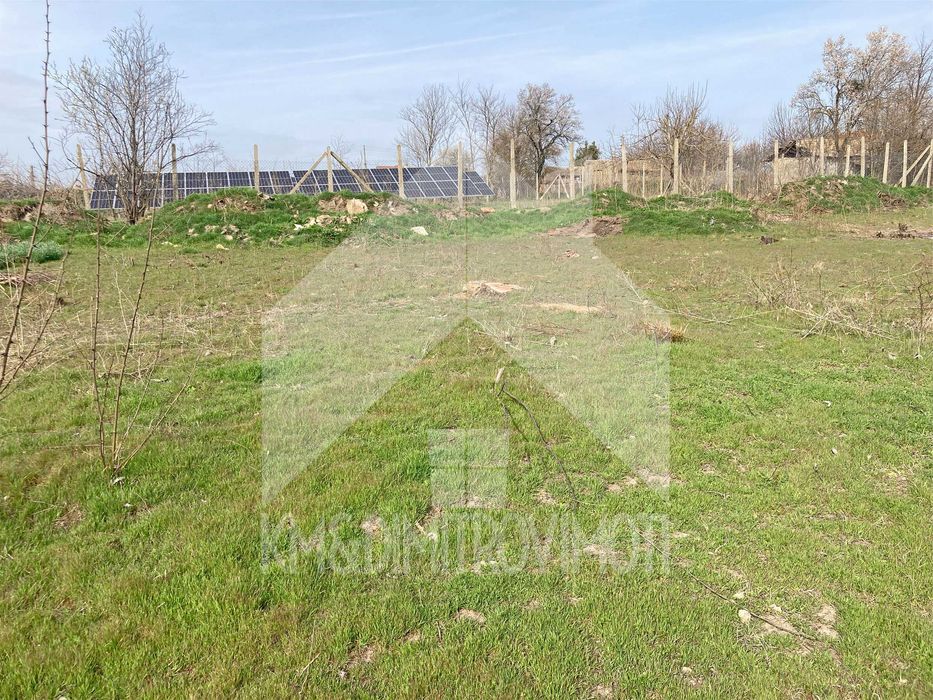 Продава парцел в с. Енево, (Нови пазар) 1 ДКА за жилищно строителство!