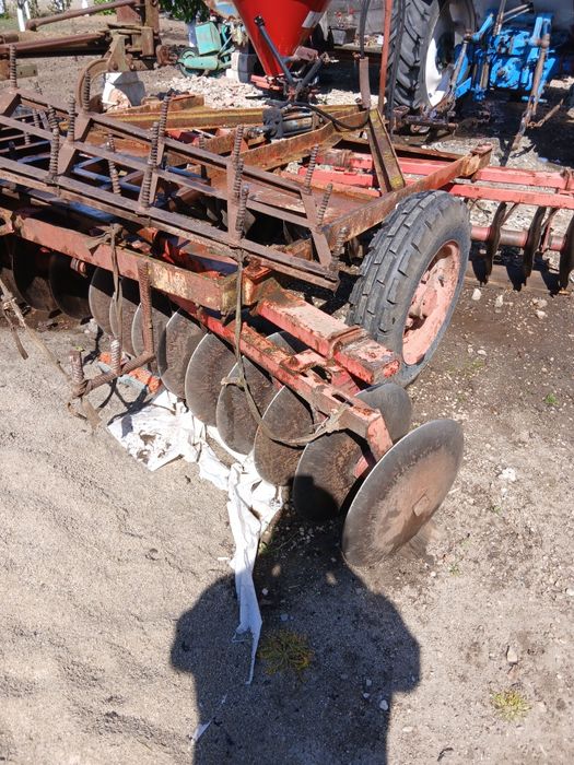 Vind utilaje agricole