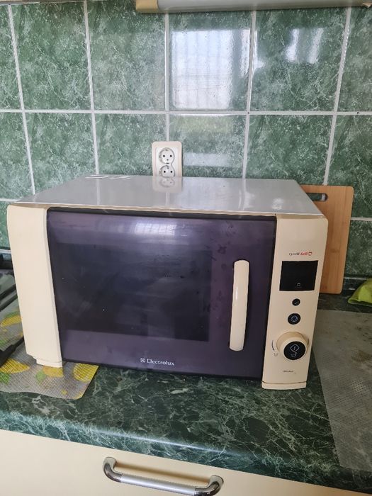 микровонока Electrolux