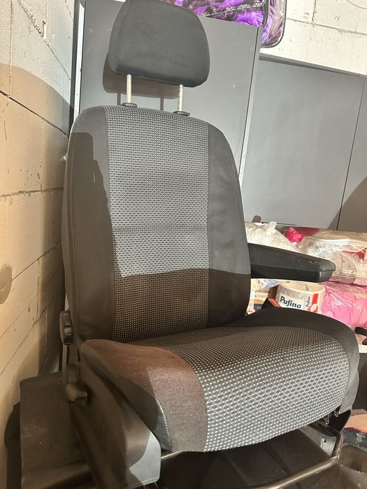 Scaun pasager mercedez benz sprinter 2018