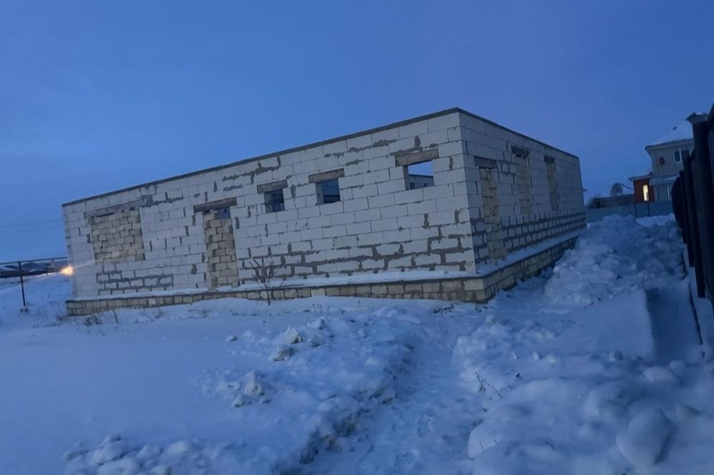 Продается недостроенный дом