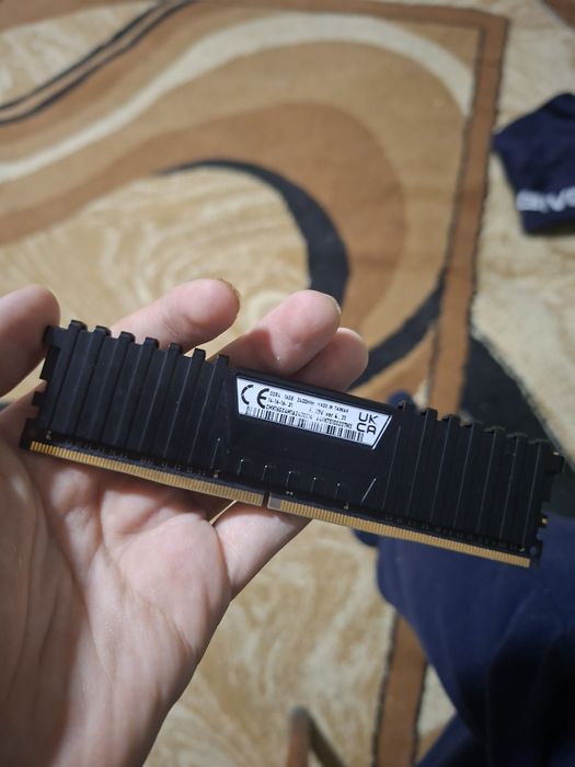 Vand kit complet i5-8400 + 16 gb ram ddr4 2400mhz + Cooler