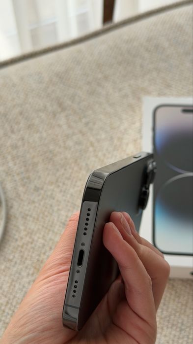 Продаю свой iphone 14pro max 512 gb