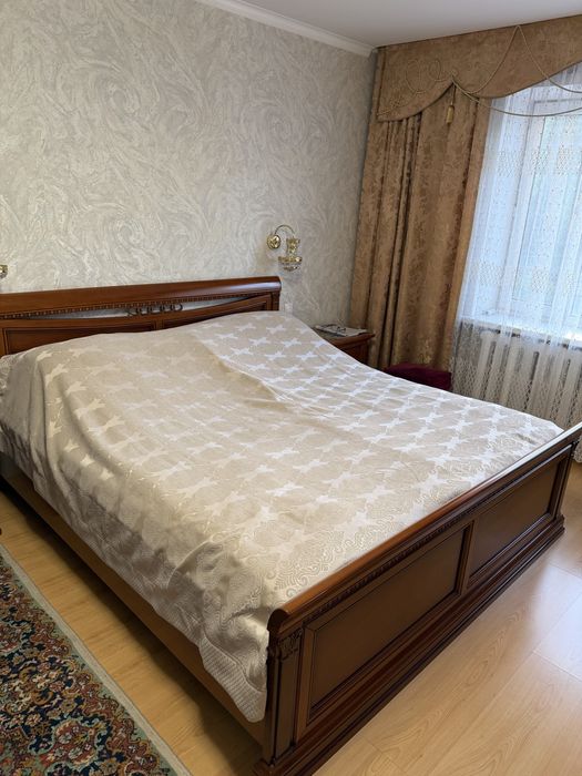 Продается спальный гарнитур!