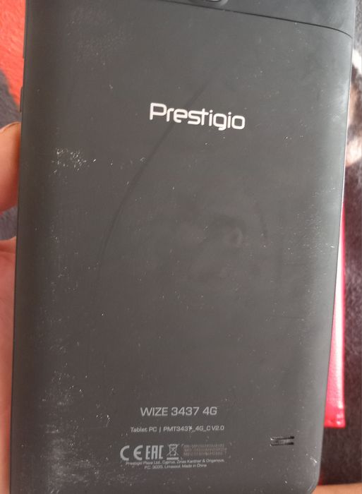 Vând urgent tabletă Prestigio