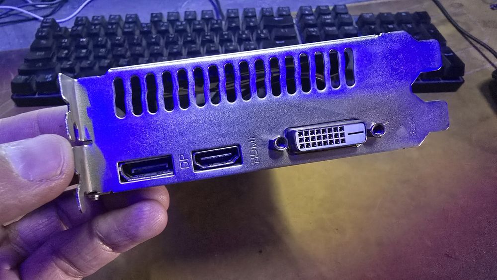 Видео карта Axle 1050ti (vga)