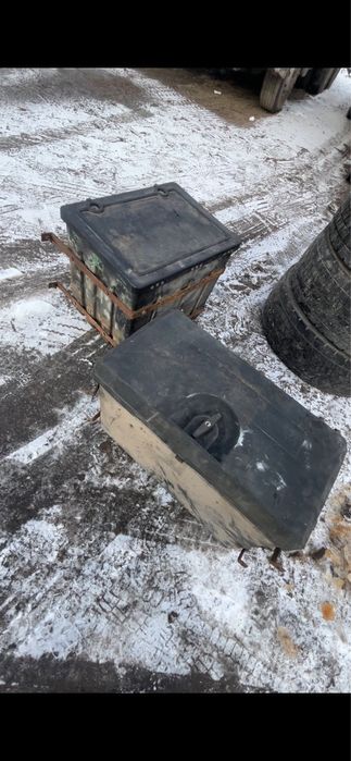 Коробка. Рессор. Бампер. Мост. Капот. Двигатели. Кабина. Бак. Шины.