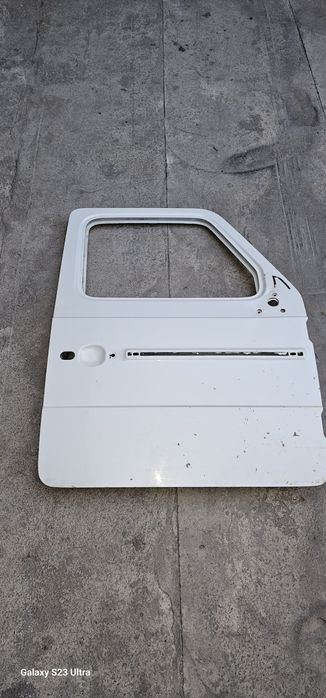 W463  гелендваг  дверь