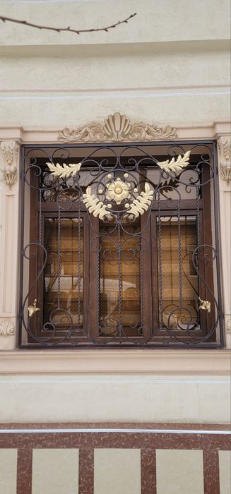 Dervaza reshotka naves perela