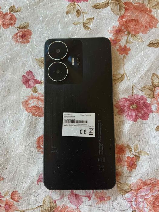 Телефон Realme C55
