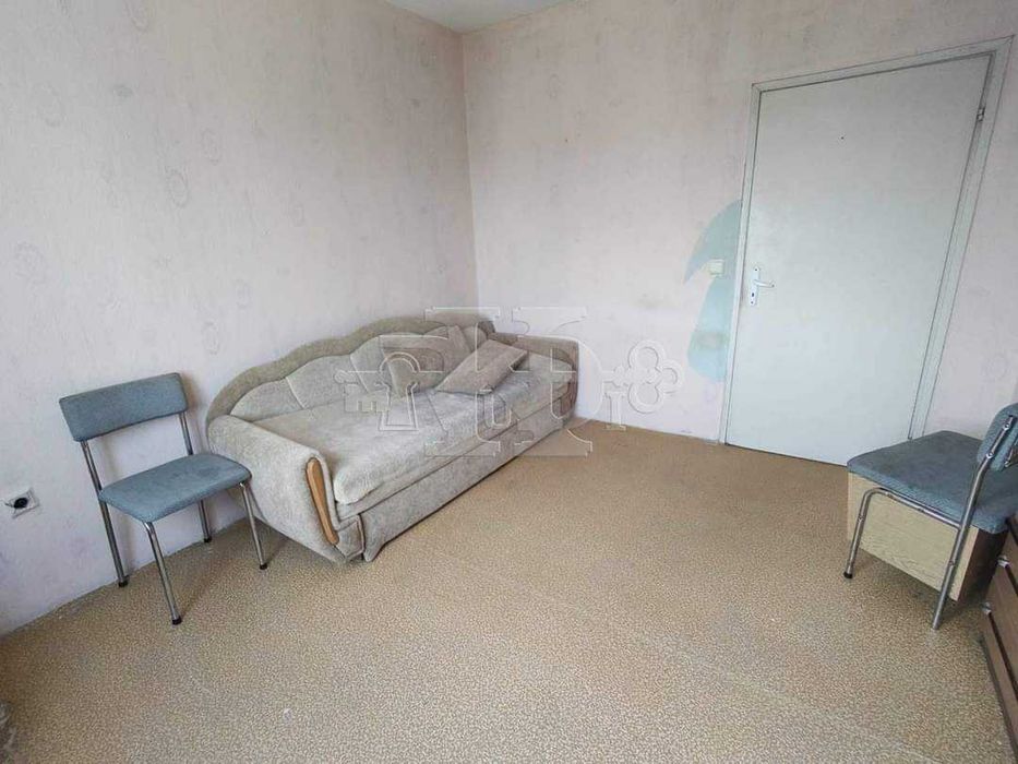 Продава се Двустаен апартамент в Добрич, Автогара - 68 кв.м за 525 €/кв.м - Снимка #2