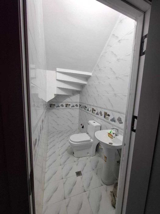 Сергели, Чортоқ маҳаллада янги, ҳеч ким яшамаган 2 қаватли коттеж