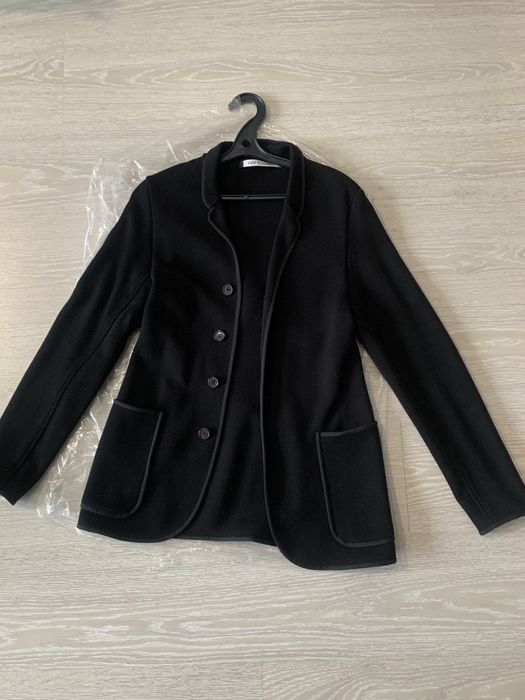 Продаю трикотажный пиджак