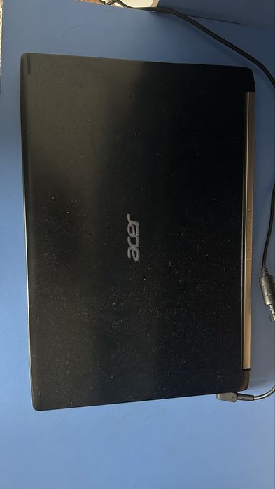 Acer Aspire 7 A715-72G