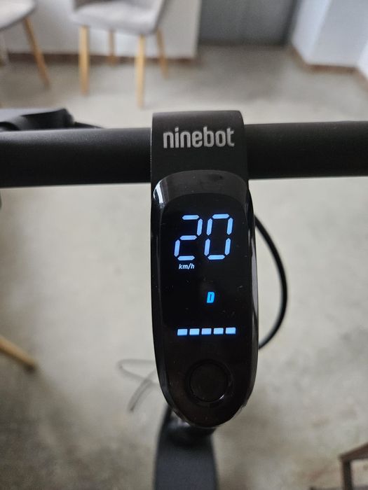 Ninebot KickScooter F2 Segway! AM NEVOIE DE BANI URGENT!!