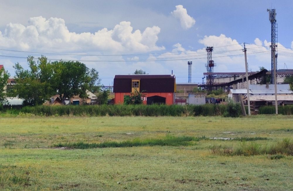 Продам дом ( не достроенный)