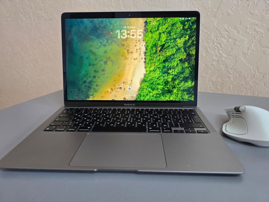 MacBook Air M1 2020 с ру раскладкой